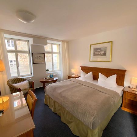 Deckerts Hotel Am Katharinenstift ลูเธอร์ชตัดท์ ไอสเลเบน ภายนอก รูปภาพ