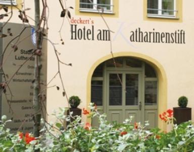 Deckerts Hotel Am Katharinenstift ลูเธอร์ชตัดท์ ไอสเลเบน ภายนอก รูปภาพ